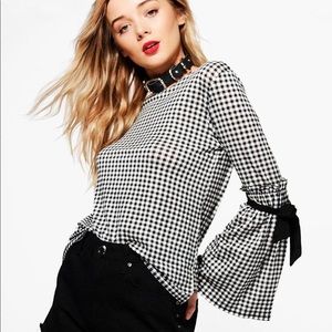 Boohoo Kitty Gingham Tie Sleeve Top